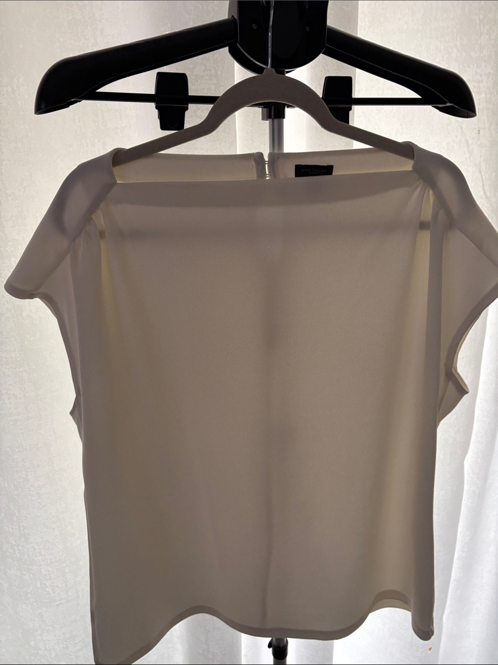 Ann Taylor Cream Cap-Sleeve Blouse